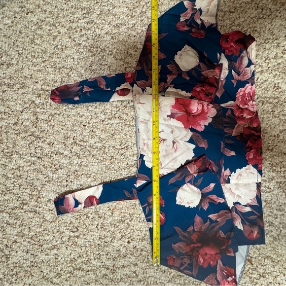 New 2 Piece Floral Ruffle Top And Maxi Skirt Size Med - Picture 8 of 12